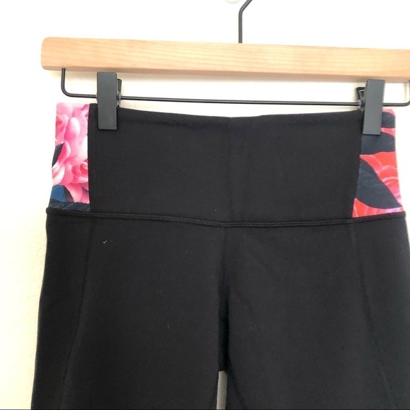Lululemon Embody Crop Secret Garden Legging 4 - Picture 7 of 11